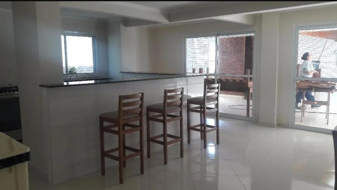 Ap Padrao Pe Na Areia Centro Top Mongaguá Exterior foto